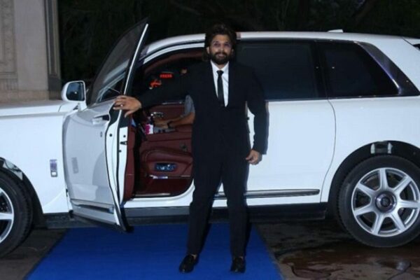 Allu-Arjun-coming-out-of-his-Rolls-Royce-Cullinan-car.jpg